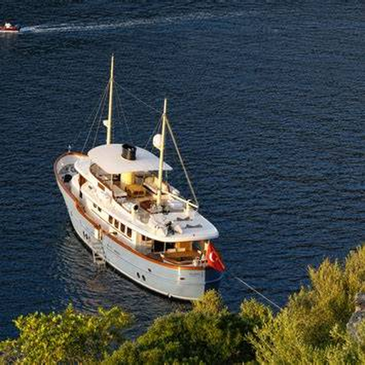 Yener Tekne YNR 35 Shiraz · Yener Tekne