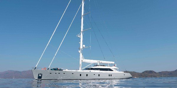 2019 SAILING YACHT 50M