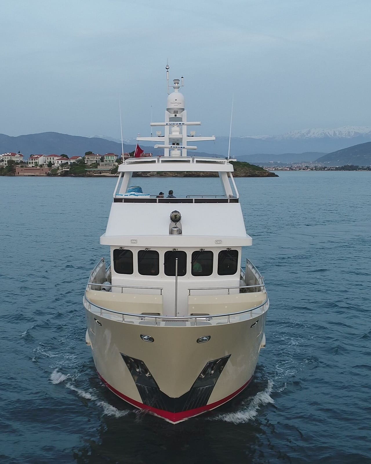 Bering Yachts Bering 72 Bering Yachts Bering 65 Serge